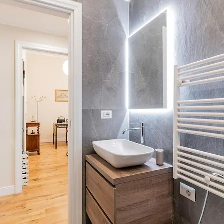 Homeby, Tiepolo Apartment *